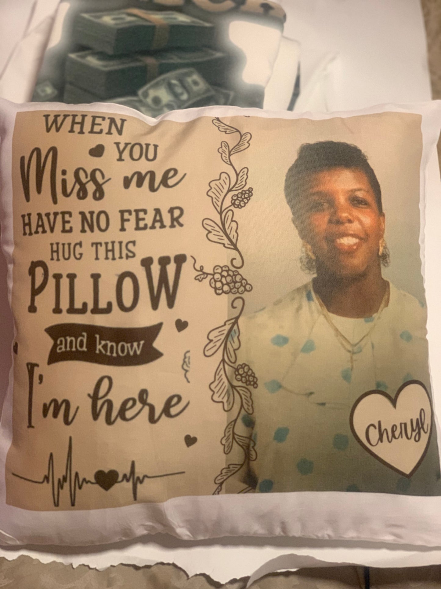 CUSTOMIZED PILLOWCASES